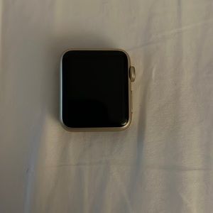 Apple series 1 watch- no scratches and in mint condition